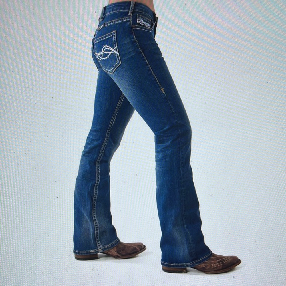New! Cowgirl Tuff Don’t Fence Me Classic Bootcut Stretch Western Rodeo Jeans 30R